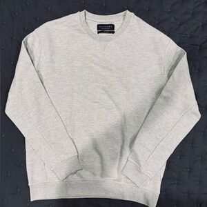 Zara Men's Light Gray Crewneck Sweater
